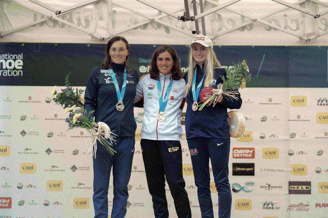 Maialen Chourraut-@Marc Etxaniz Pal Final Copa del Món pòdium
