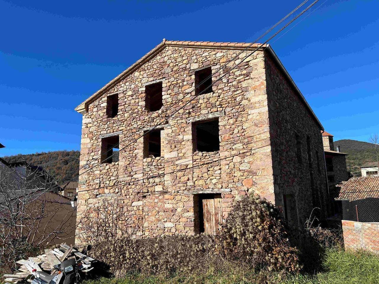 Vall Fosca rehabilitar edifici accessible 1