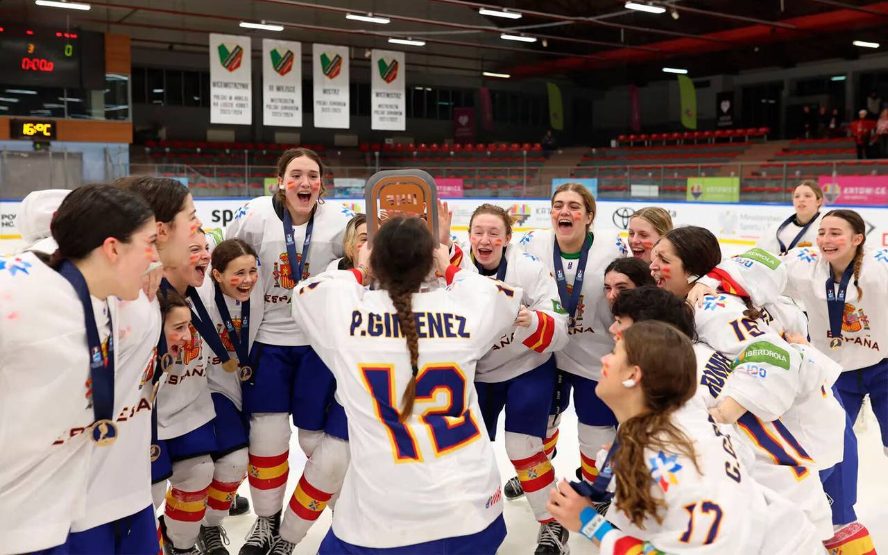 medalla-bronze-katowice-u18-femeni-2
