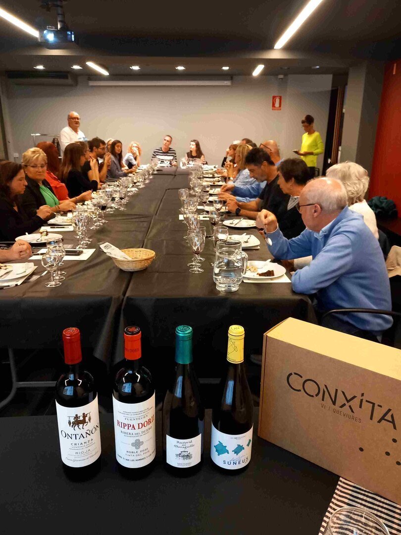 Espai Ermengol cata vins