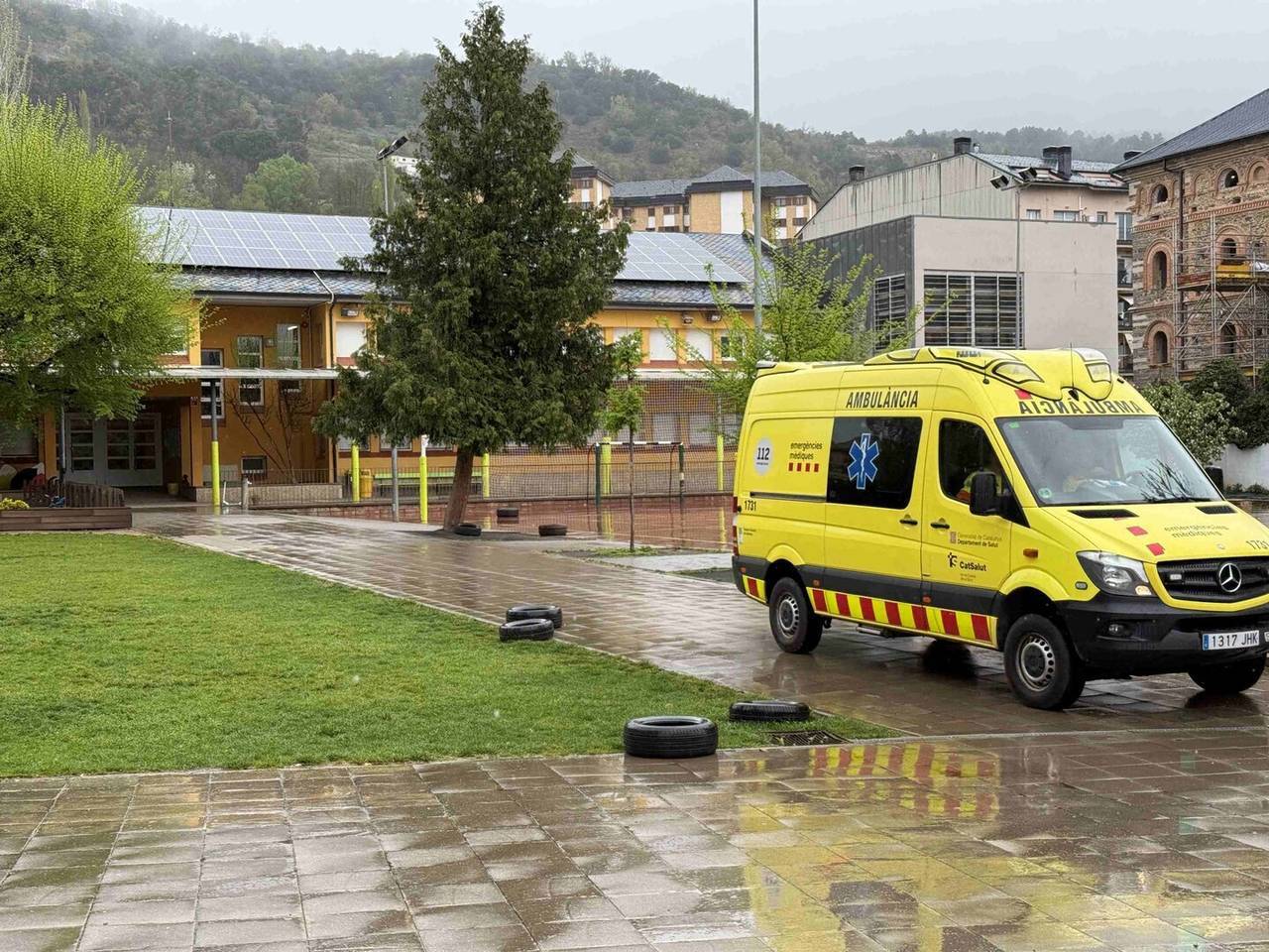 Pau Claris Ambulàncies 2