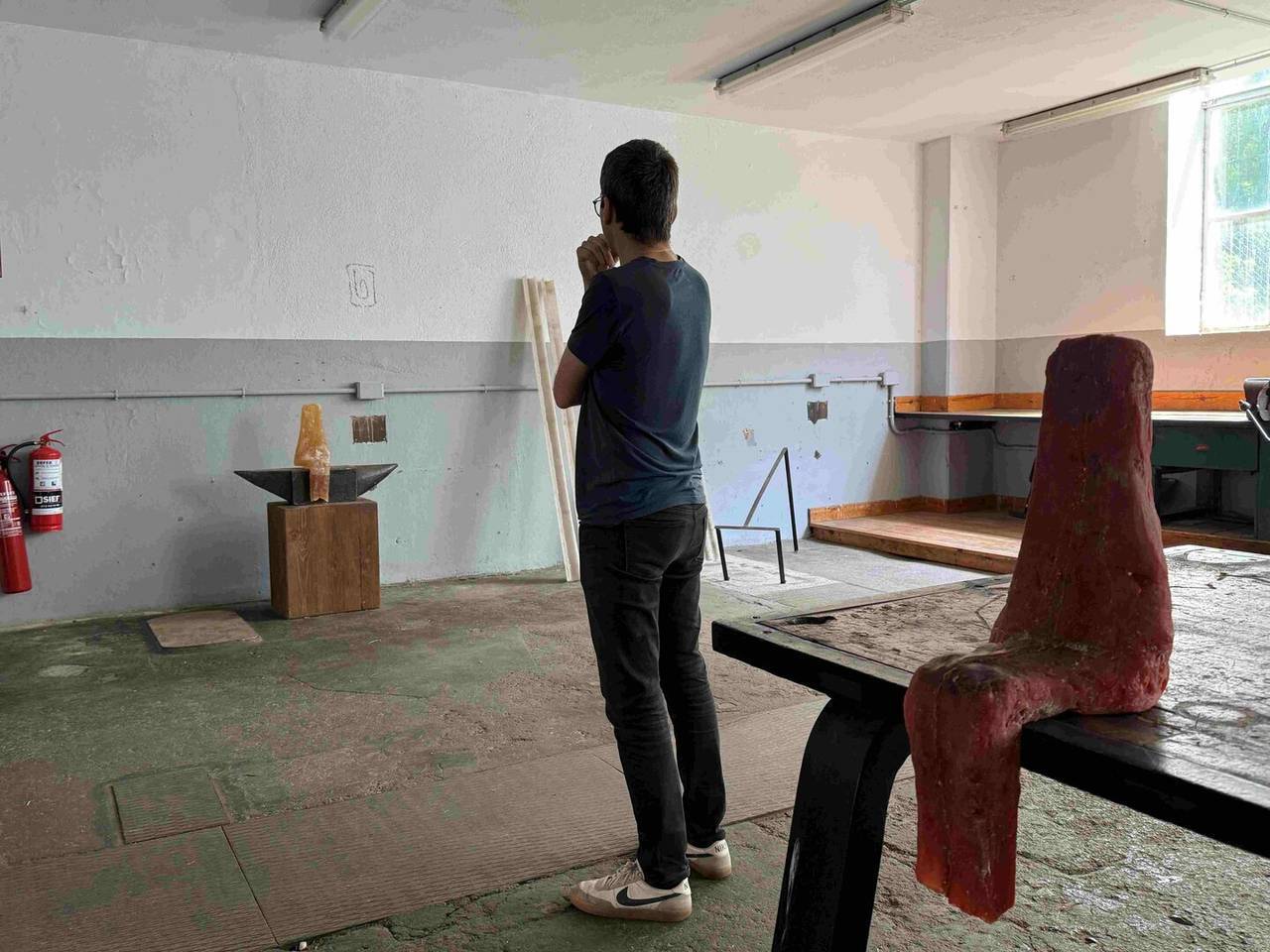 Hospital de cartró art contemporani 2