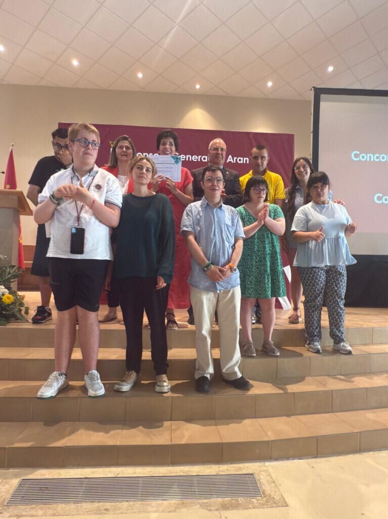 1er.-Premi-Associacions-entitats-e-particulares-767x1024