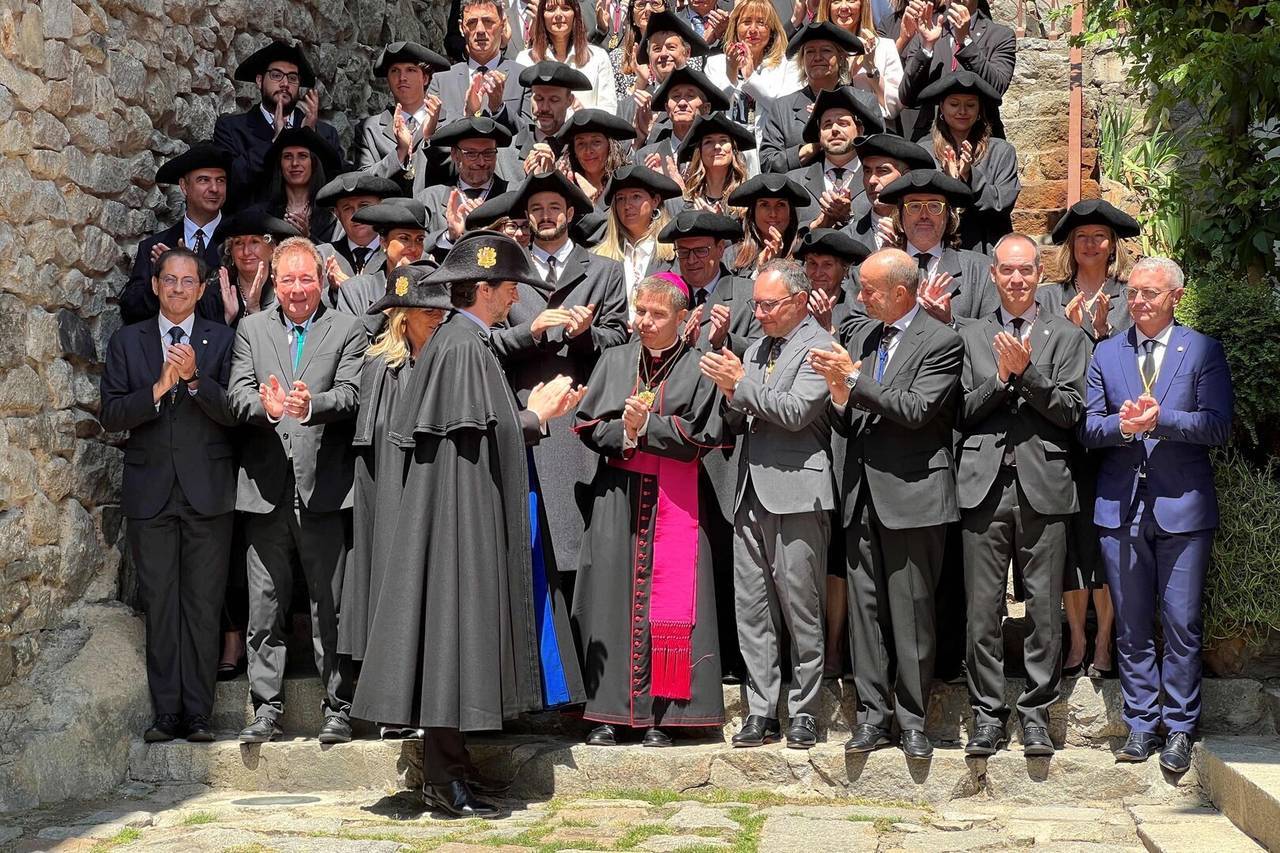 Bisbe Serrano jurament constitució andorrana 1