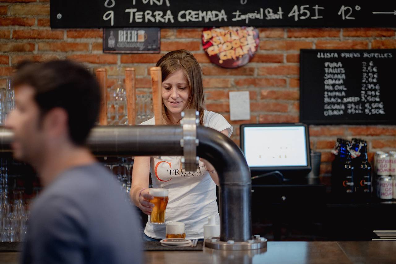 Vinoteca Ctretze Pirineus