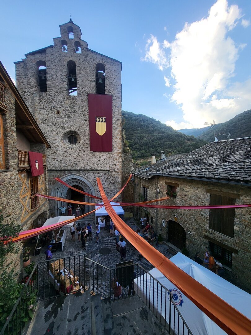 Castellbò mercat càtar 2025 3