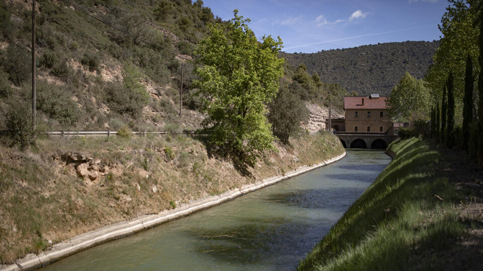 Casa de comportes a Ponts ©JosepAPérez