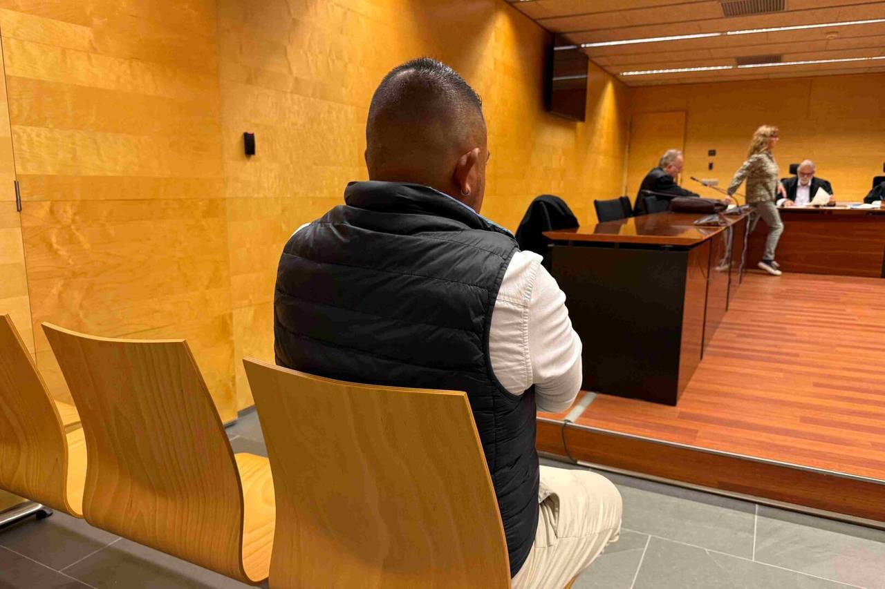Puigcerdà judici acusat violar menor 2