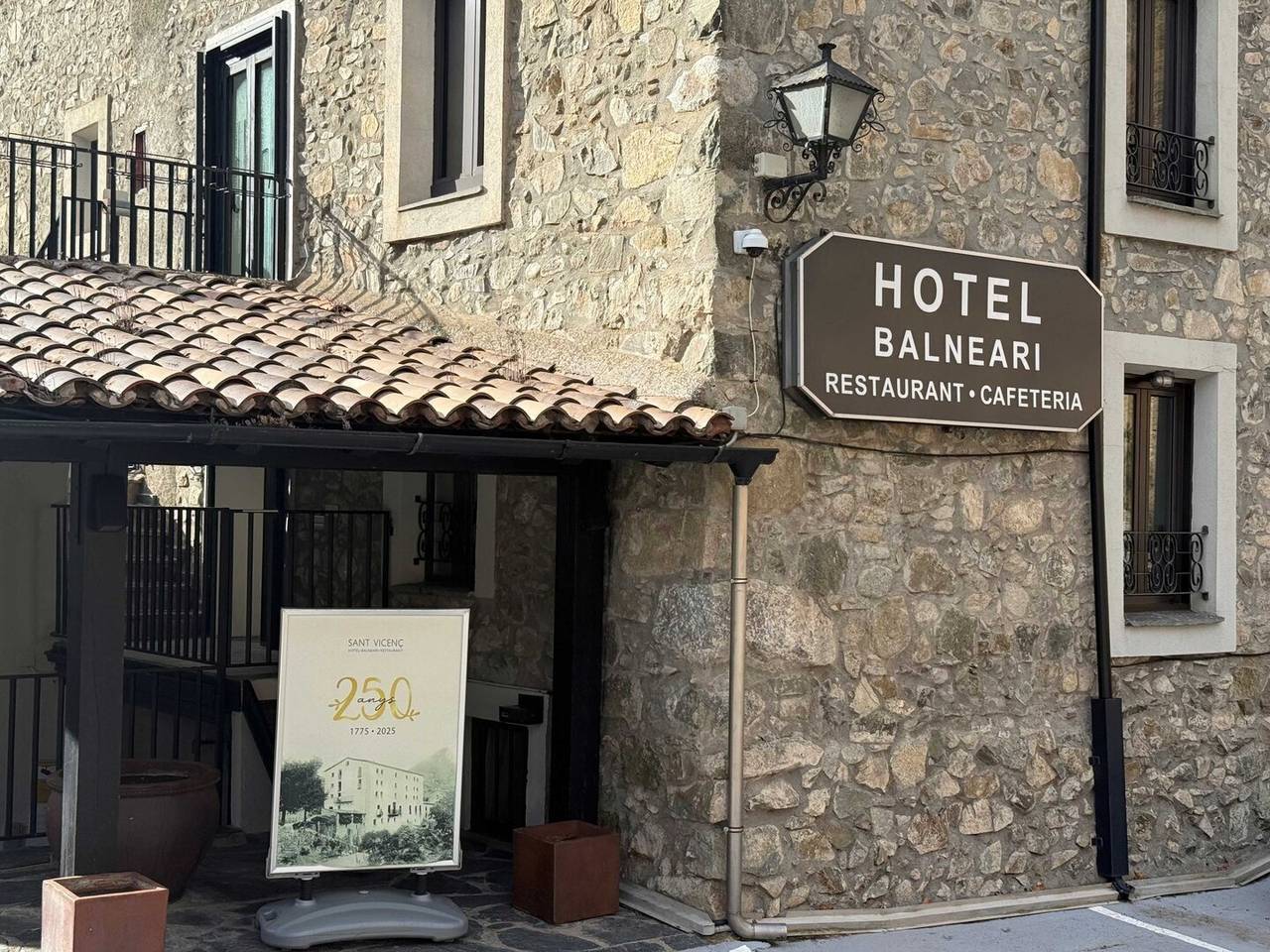 Balneari Els Banys de Sant Vicenç 1