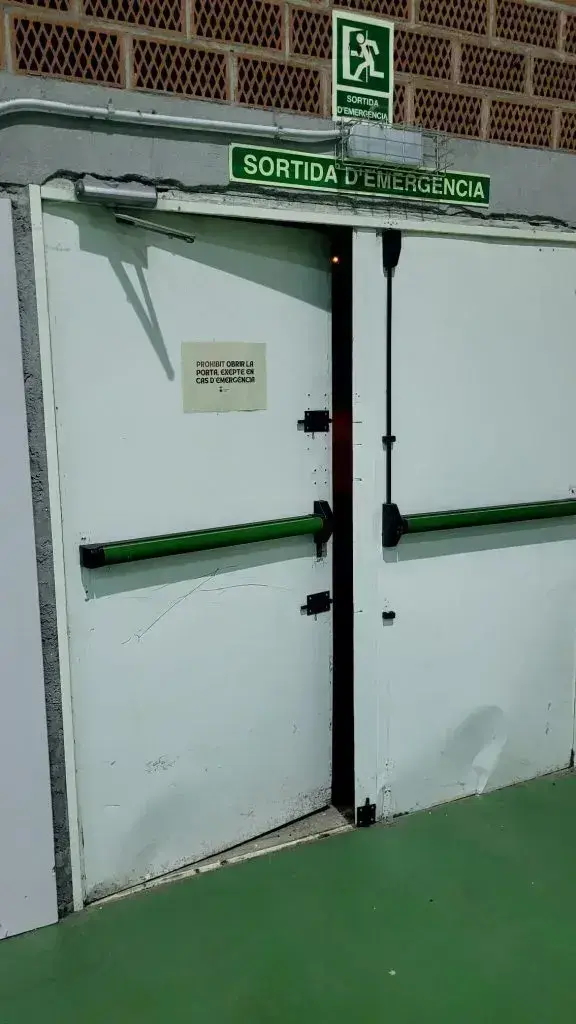poliesportiu Sort