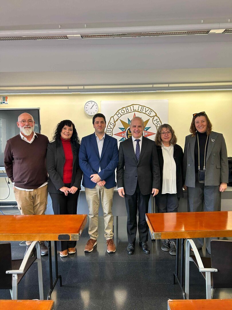 Visita rector UNED a la Seu-2