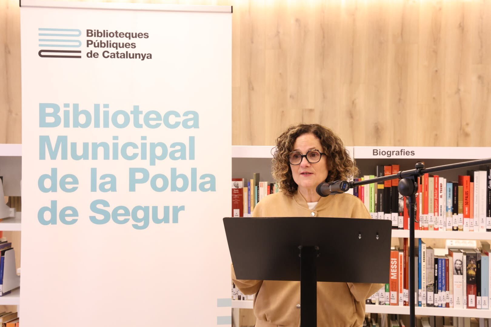 Biblioteca Pública la Pobla de Segur 3