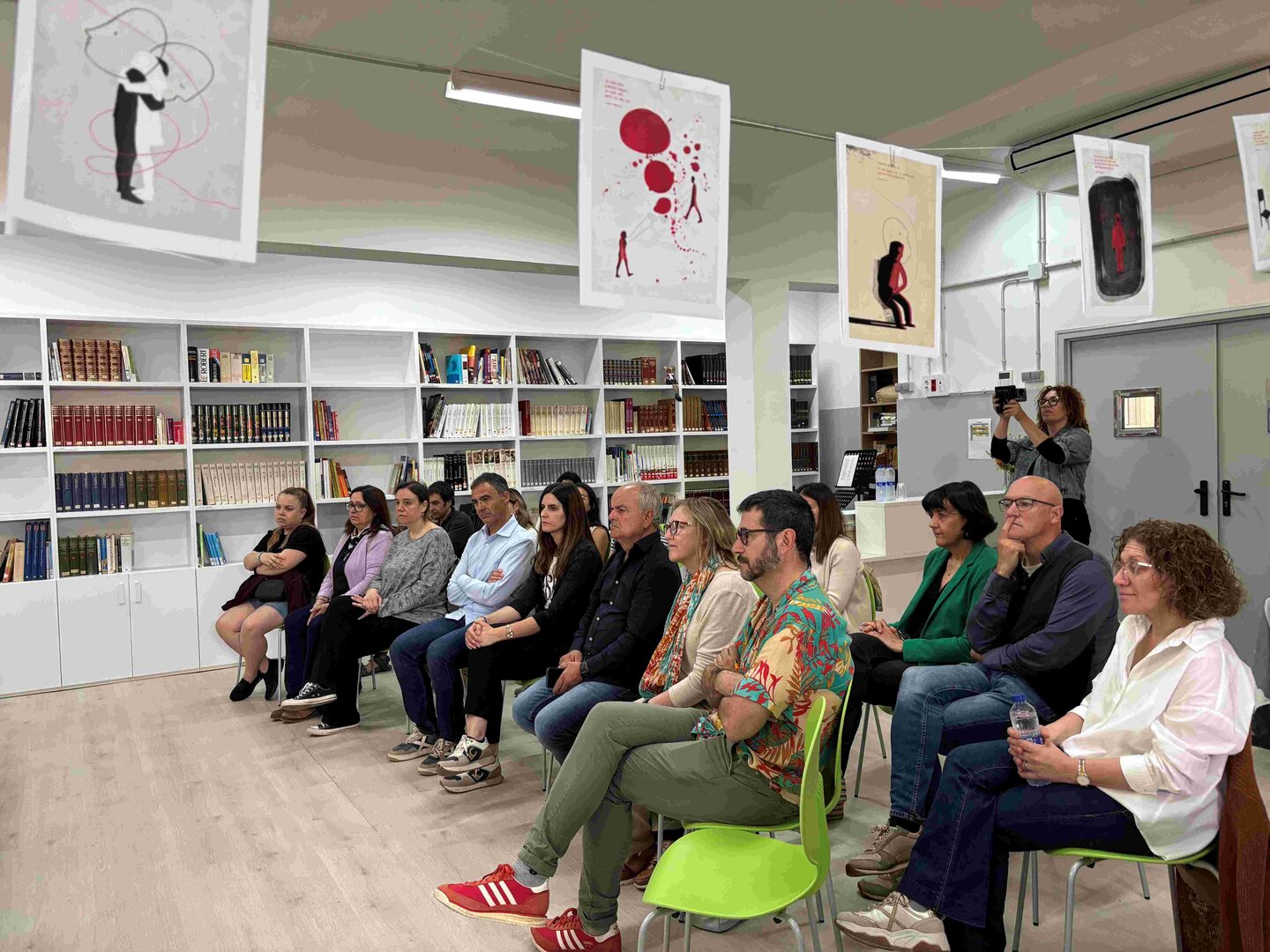 Institut de Tremp Itinerari Formatiu Específic d'Auxiliar en vendes 2