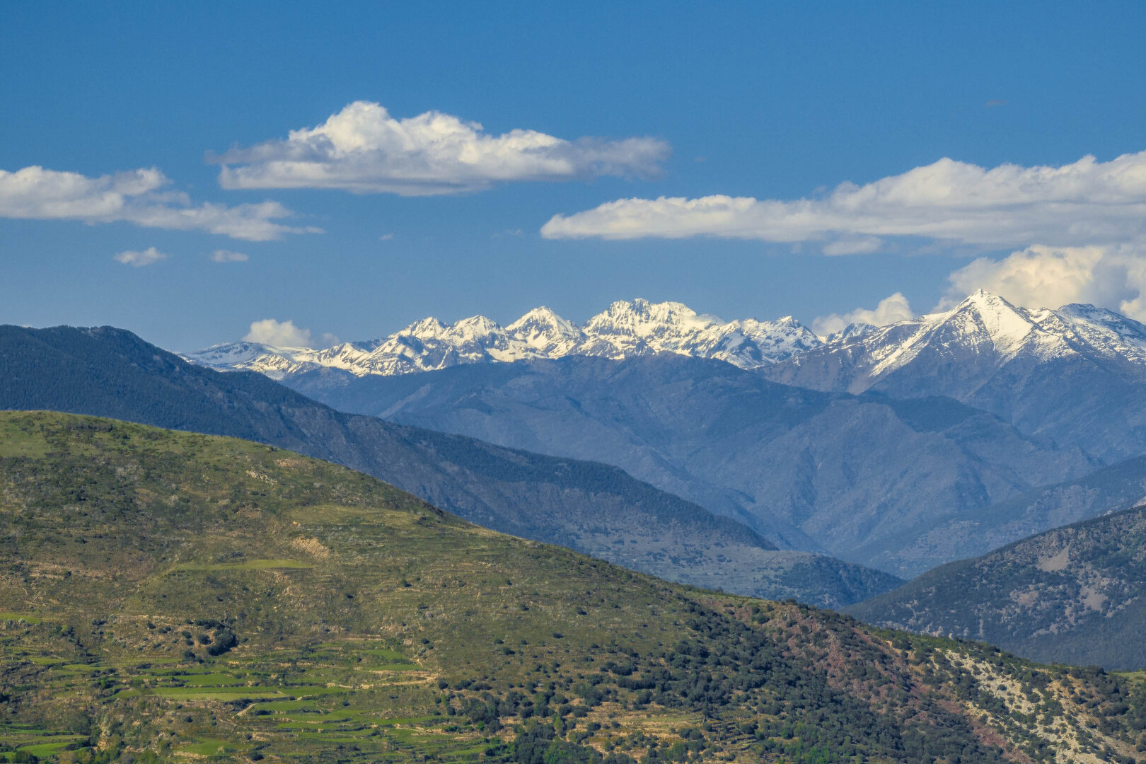 ENG: Aerial view of the snow-capped mountains of Alt Pirineu and Pica d'Estats on a spring afternoon (Pallars Sobirà, Lleida, Catalonia, Spain, Pyrenees)
ESP: Vista áerea de las montañas nevadas del Alt Pirineu y de la Pica d'Estats en una tarde de primavera (Pallars Sobirà, Lérida, Cataluña, España, Pirineos)
FR: Vue aérienne des montagnes enneigées de l'Alt Pirineu et de la Pica d'Estats un après-midi de printemps (Pallars Sobirà, Lleida, Catalogne, Espagne, Pyrénées)
CAT: Vista aèria de les muntanyes nevades de l'Alt Pirineu i de la Pica d'Estats en una tarda de primavera (Pallars Sobirà, Catalunya)