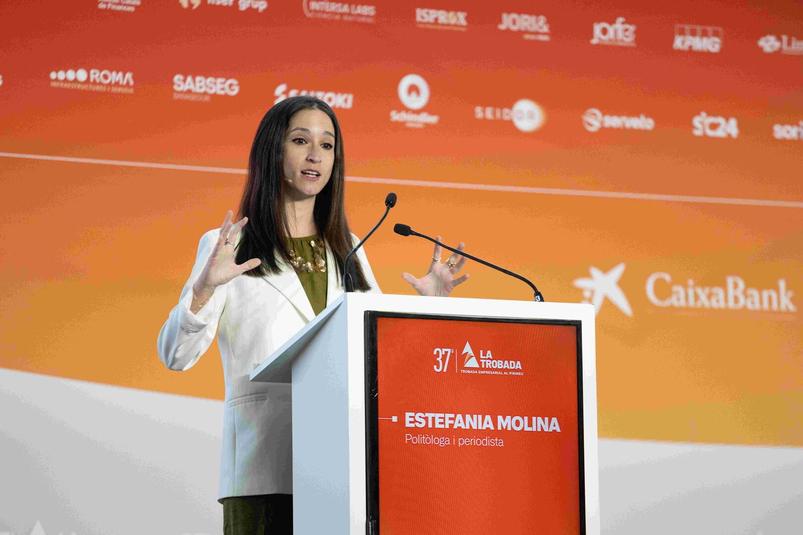 Estefania Molina